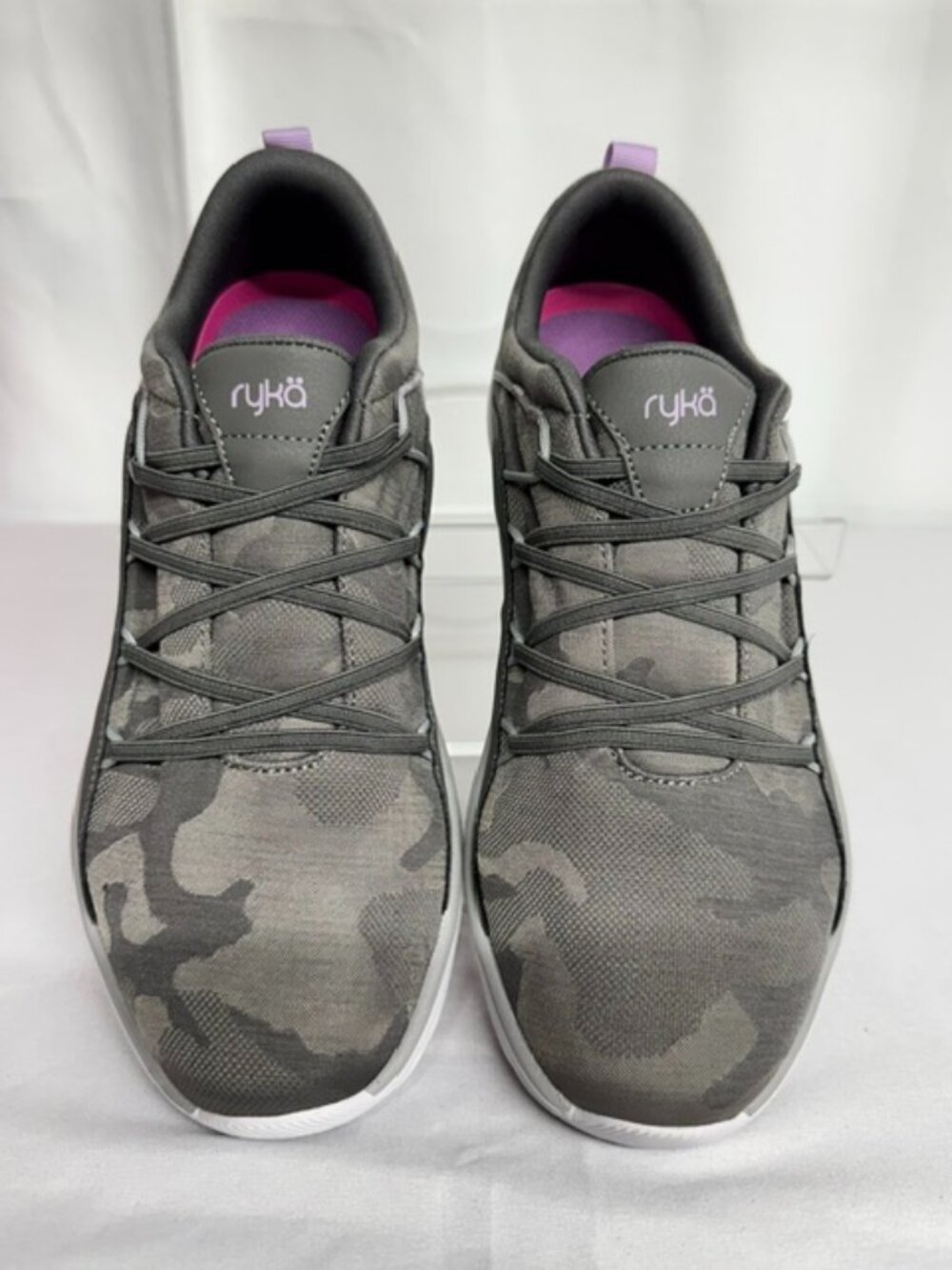 Ryka Fate Slip-on sneakers - Size 8-1/2W - Charcoal Grey